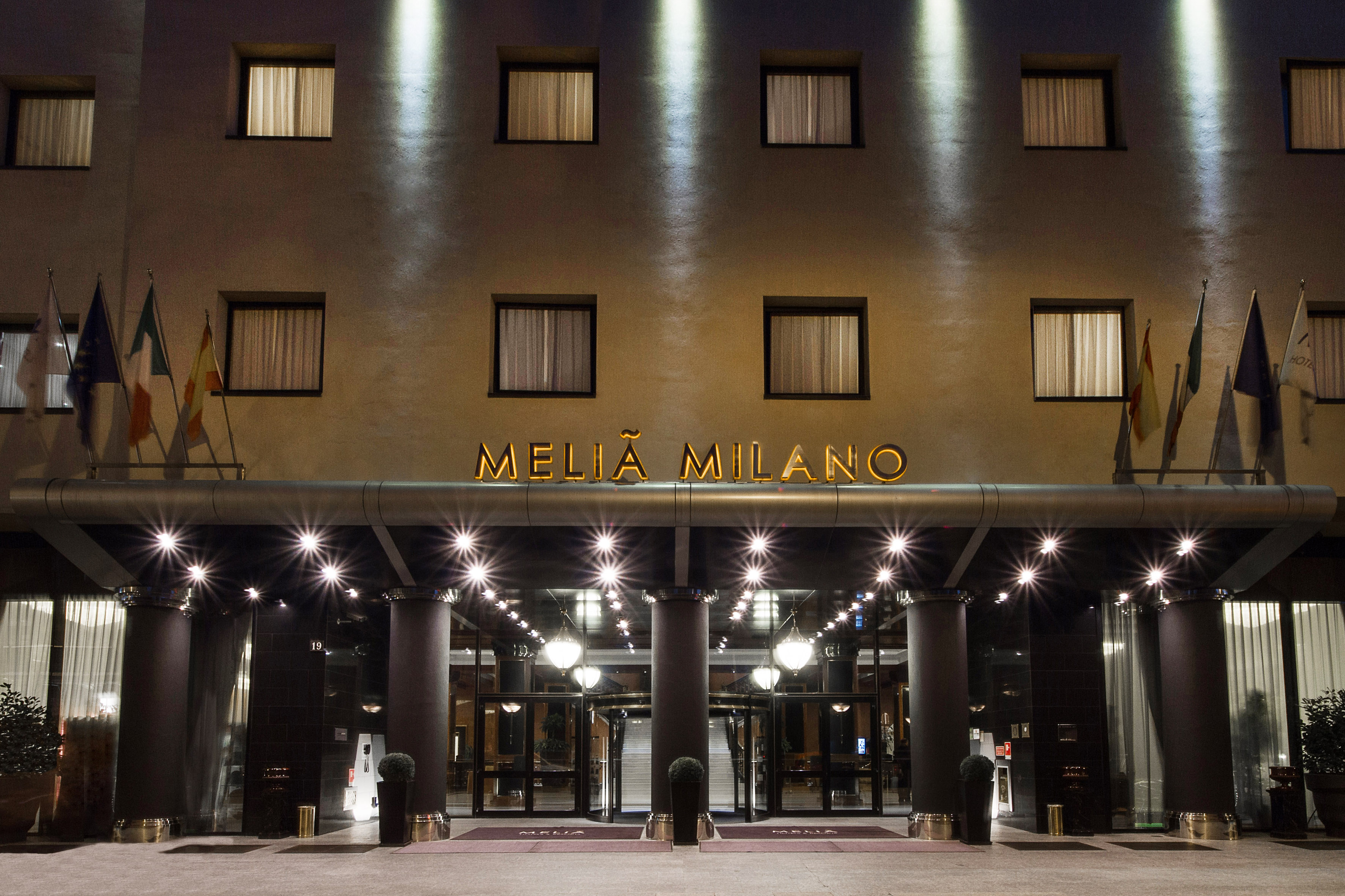 Milano mi. Melia Milano Hotel. Melia Milano.